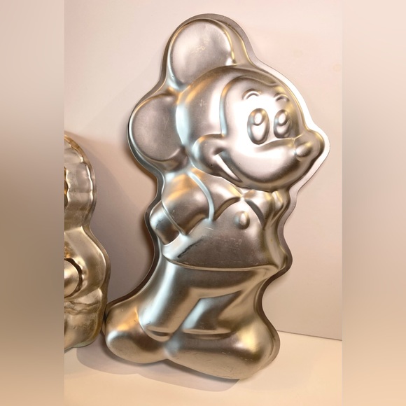 Vintage Cake Pan Mickey Mouse Cabbage Patch Kids 70s-90s Aluminum Pan Retro Bake - Picture 5 of 11